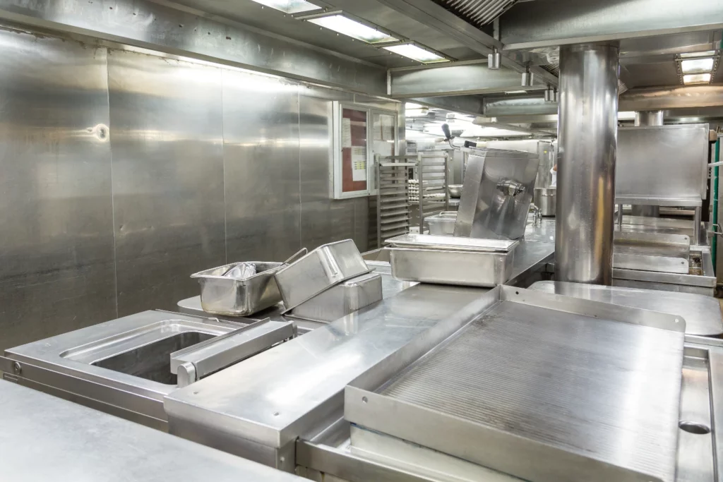 Cleaning-commercial kitchen equipment cleaning